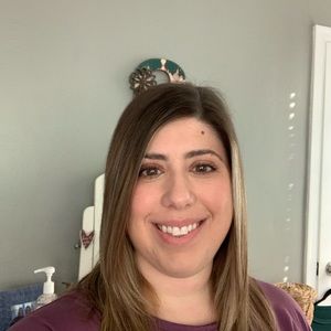 Meet your Posher, Christina